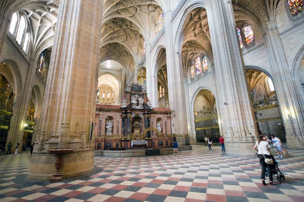 20110724_Segovia-Catedral-Interior_KAM6245